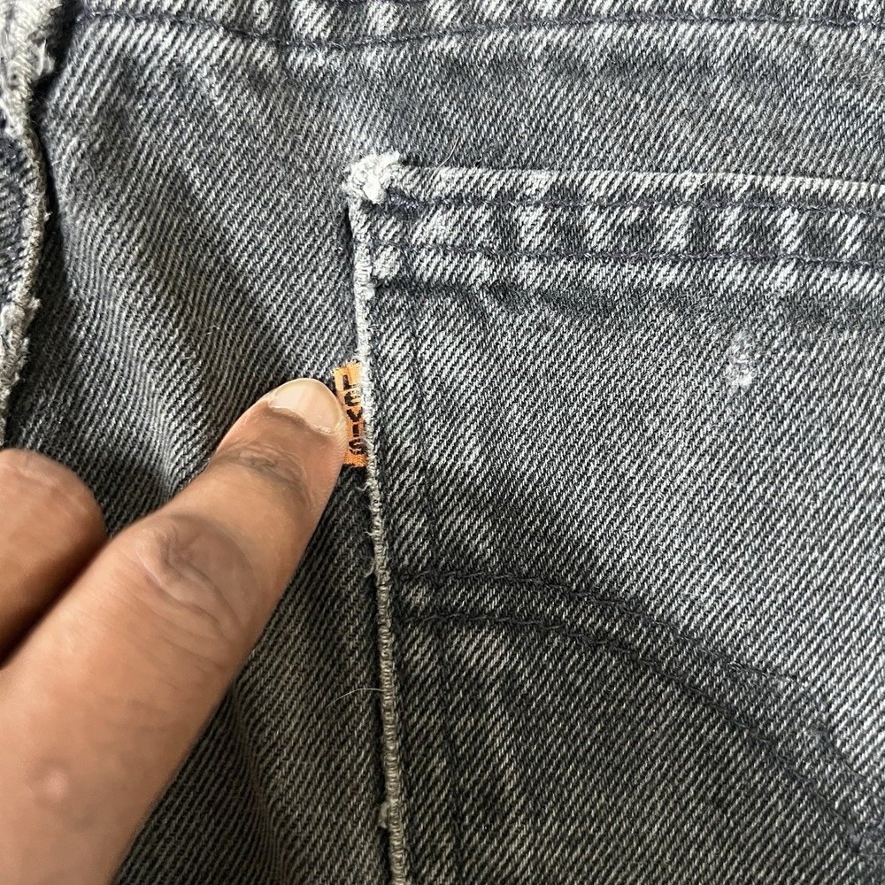 Vintage Levi's 550 Men's 30x32 Black Orange Tab Relaxed Fit Jeans MADE IN USA - Picture 4 of 16